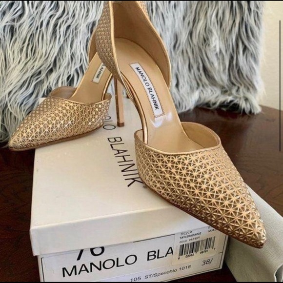 Manolo Blahnik Gold Textured Pump 8.5 US π - Picture 9 of 9